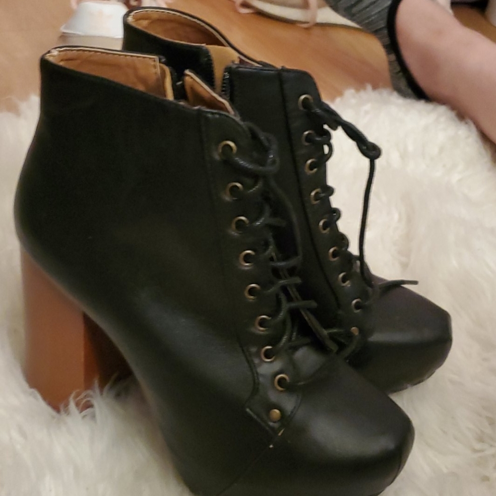 ✨️🏷BOGO ✨️🏷chunky heel boots